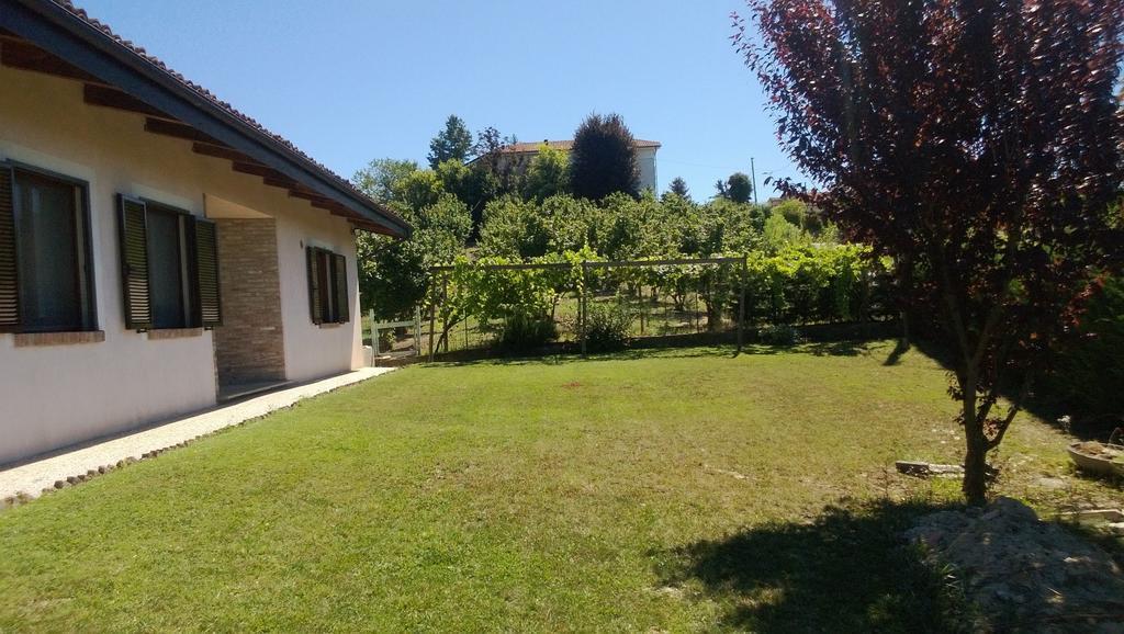 Agriturismo bottega di Rosanna Castagnole delle Lanze Esterno foto